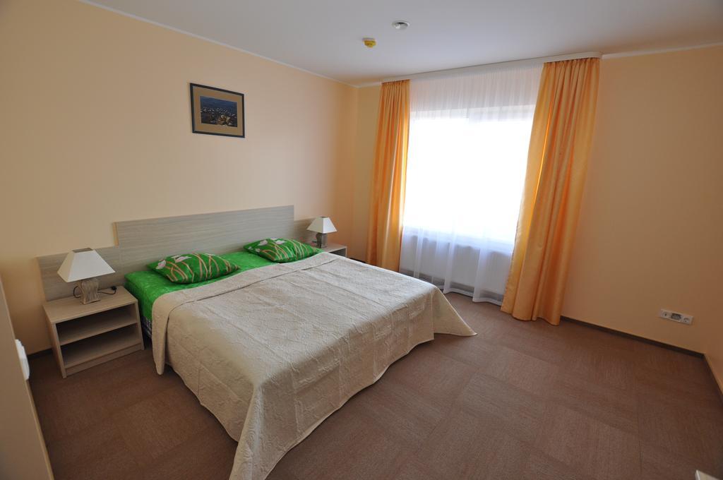 Motel Paradise VNO Buitenkant foto